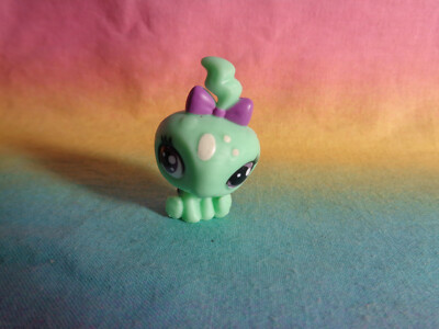 Littlest Pet Shop Kip Cantu Turtle Pet Pawsabilities Green Mauve Eyes #3675