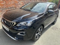 Peugeot 3008 ALLURE 1.6 BLUEHDI Sat Navigation Parking Sensors Black 2018