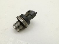 Fiat Punto 199 09-11 JTD 1,3 55KW Railsensor Drucksensor 2 Fiat Punto 199 09-11 26.08.2011 55223142 0281006164 gebraucht Vorschau 2