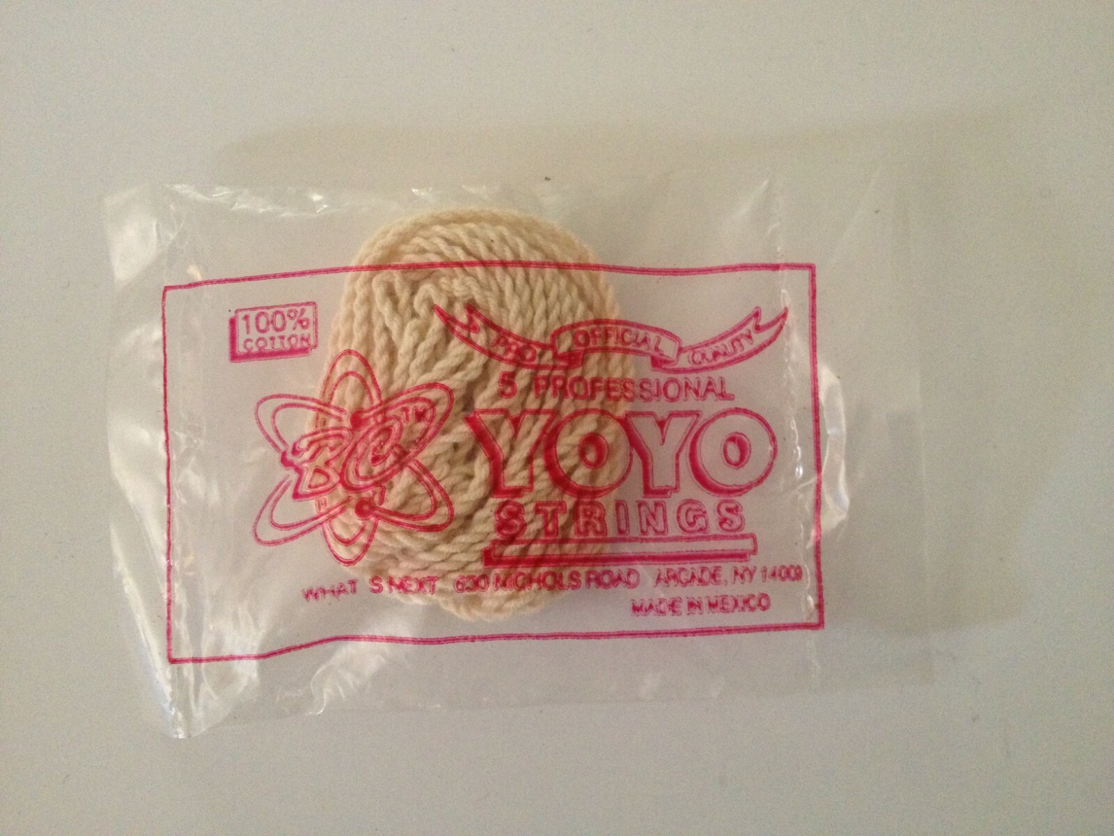 B.C. PHANTOM YO YO  GREEN/BLACK WITH B.C. STRING PACK .NEW IN BOX SEE PICKS