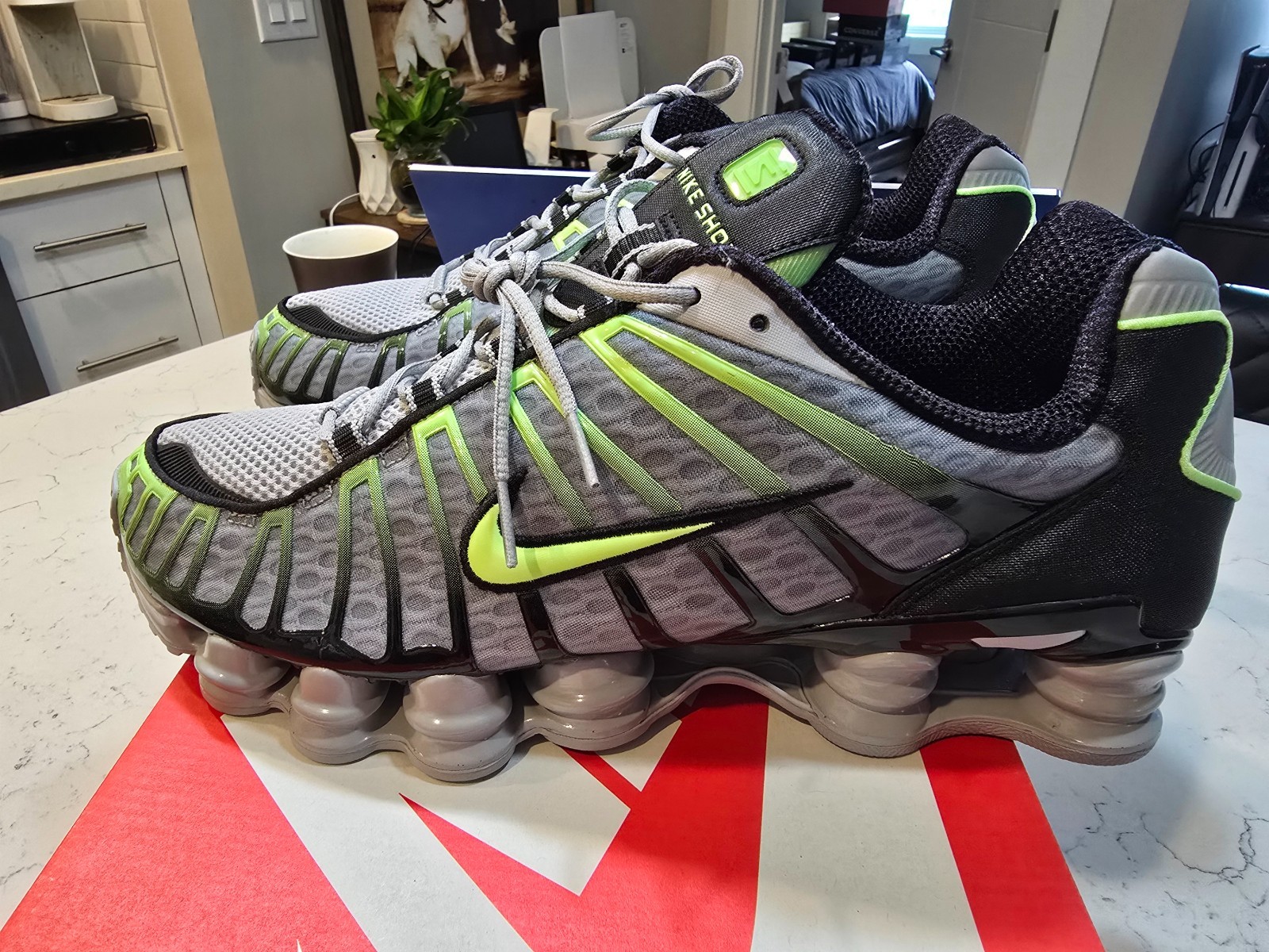 【Nico05】 Nike Shox TL Wolf Grey Lime Blast AV3595-005 Men's Size 10.5