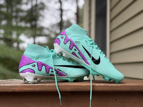 turquoise nike soccer cleats