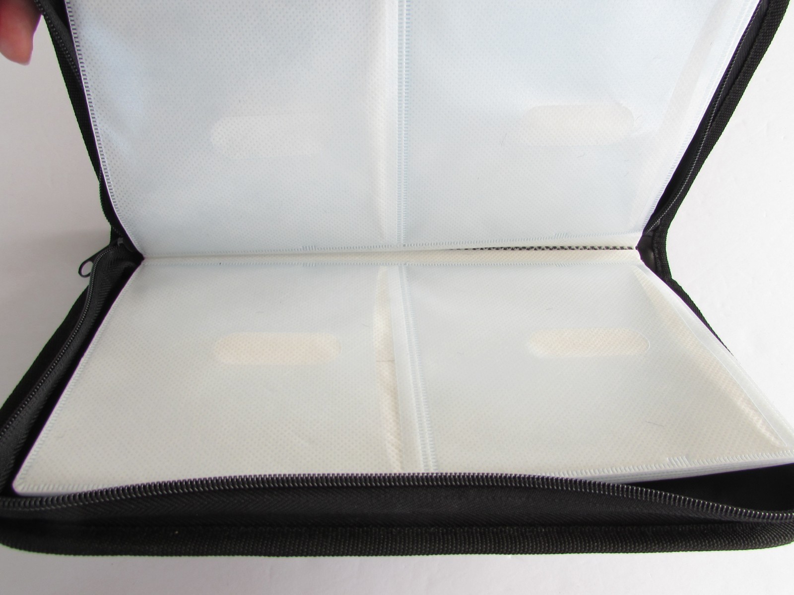 CD Carry Case DVD Blue Ray 24 Sleeve Storage Black Wallet Zipper Padded Cover