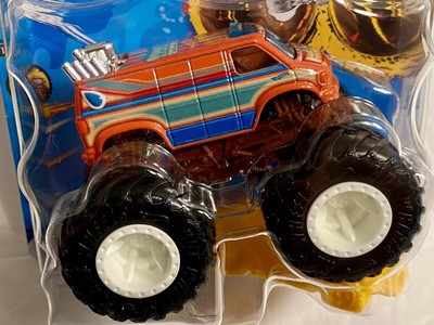 2024 DODGE RAM VAN Movin  n Groovin  HOT WHEELS MONSTER JAM TRUCK  1:64
