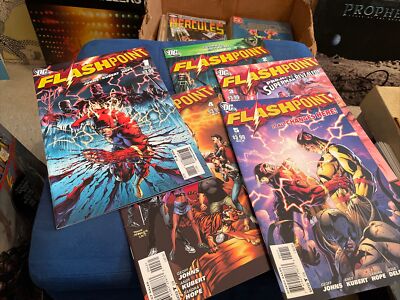 Flashpoint #1-5 Complete Mini Series 1st App of Thomas Wayne Batman Comic Lot