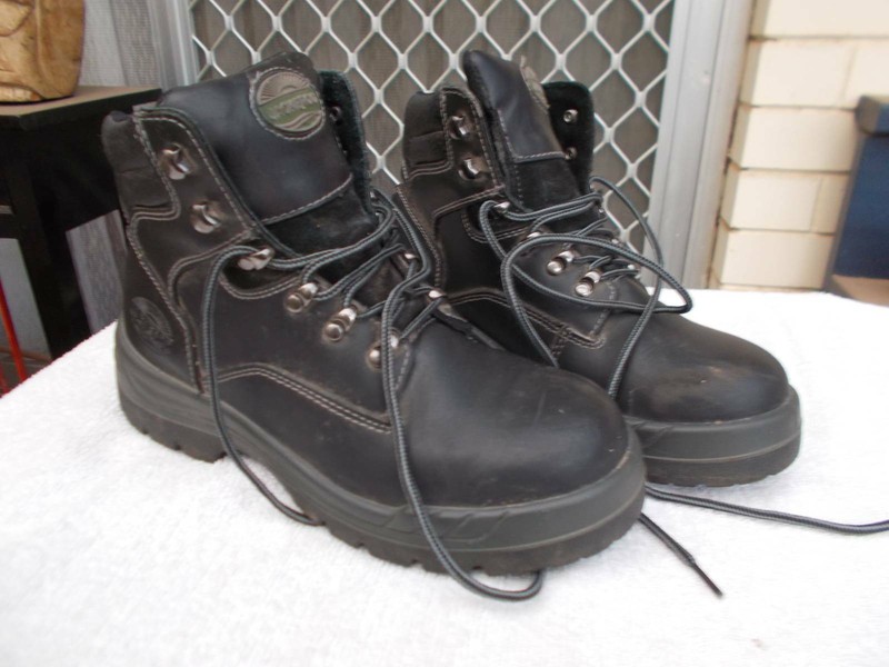 jackaroo steel cap boots