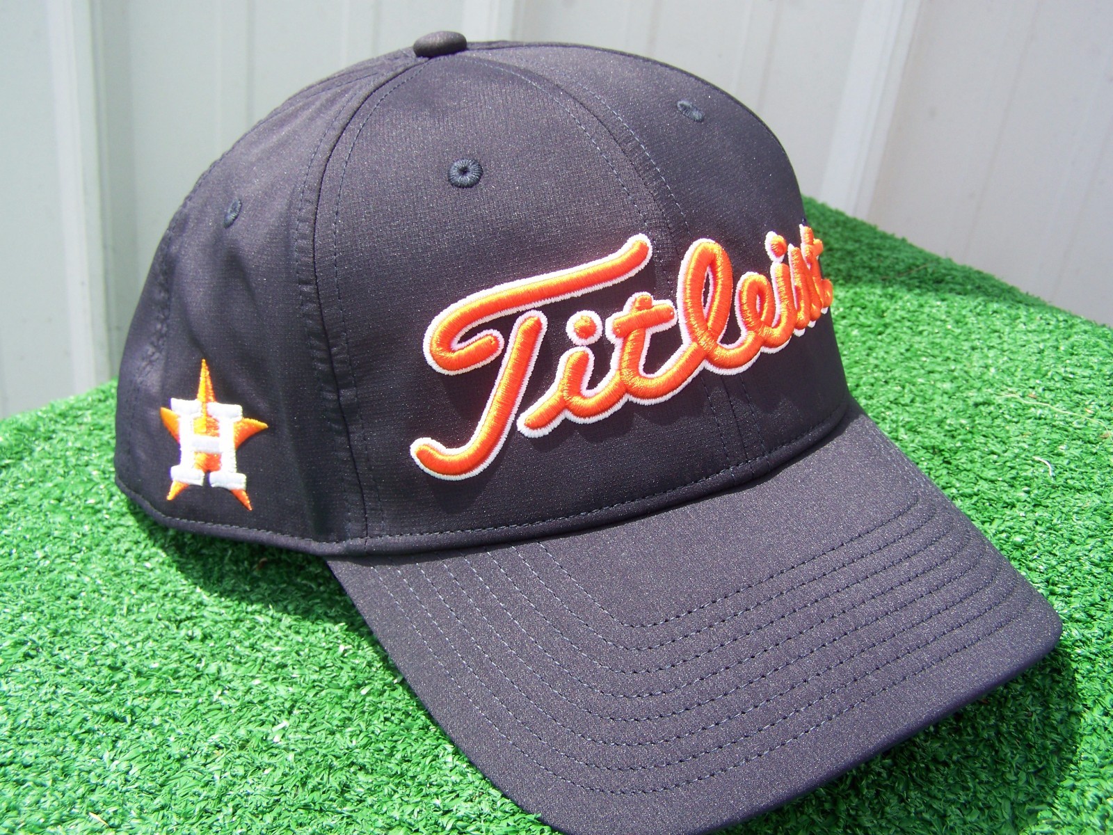 titleist astros hat