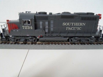 BLI 4276 EMD GP20 SP Southern Pacific #7234 Broadway Limited DCC and Sound