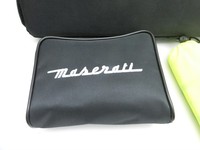 Maserati Ghibli M157 13-24 3,0 243KW Verbandskasten Verbandstasche Notfalltasche Warndreieck Tasche Maserati Ghibli... Vorschau 2