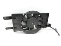 Ford Focus III 11-15 1,0 92KW Lüfter Ventilator f. Kühler Ford Focus III 11-15 04.04.2014 BV61-8C607-SC gebraucht Vorschau 2