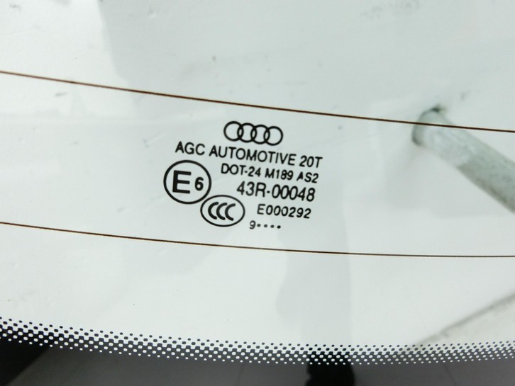 Audi A3 8V 8VS 16-20 Lim Heckscheibe Rückwand Autoglas Audi A3 8V 8VS 16-20 18.12.2019 8V5845501E 8V5845501ENVB... Vorschau 3
