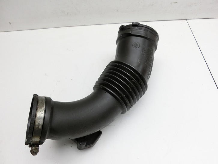 Audi Audi A5 8T 09-11 TDI 2,7 140KW Luftmassenmesser Audi Audi A5 8T 09-11 20.04.2011 059129627L 059129615F... Vorschau 3