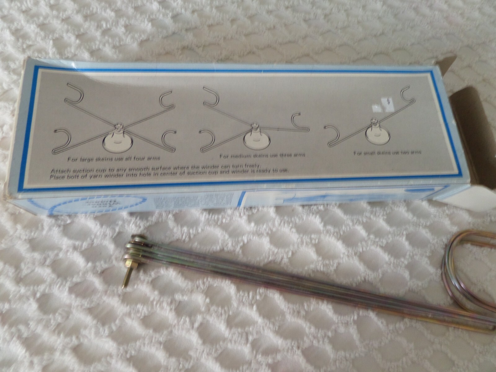 Vtg Lee Wards Yarn Winder-Holder with box