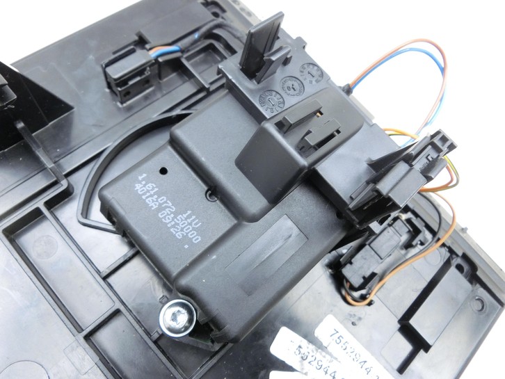 Mercedes S211 W211 E320 02-06 Warnblinkschalter Schalter Sitzheizung ZV ESP Mercedes S211 W211 E320 02-06... Vorschau 4