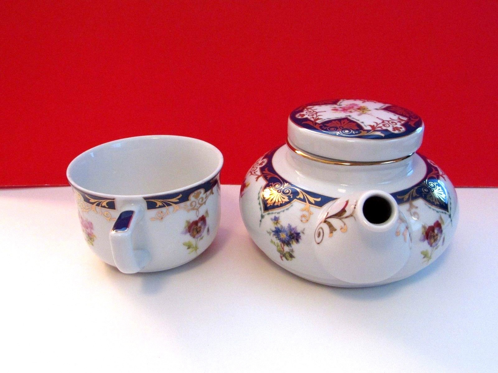 Andrea by Sadek Vanderbilt Service Teapot and Cup Biltmore Estate