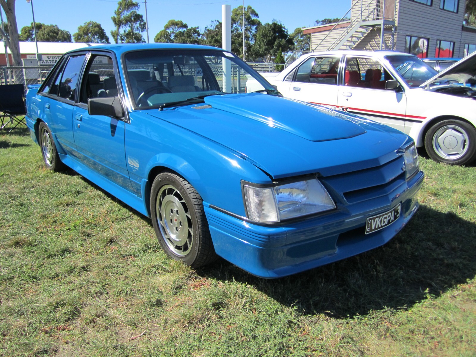 Sungrabba Black Dashmat Fits Holden Commodore VK 1984 - 1986