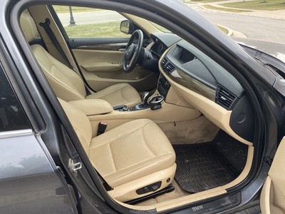 image 4 of interior