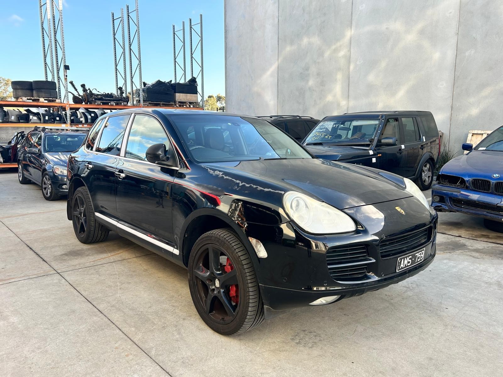 2006 Porsche Cayenne LEFT GUARD 9PA 06/03-12/06 image 2