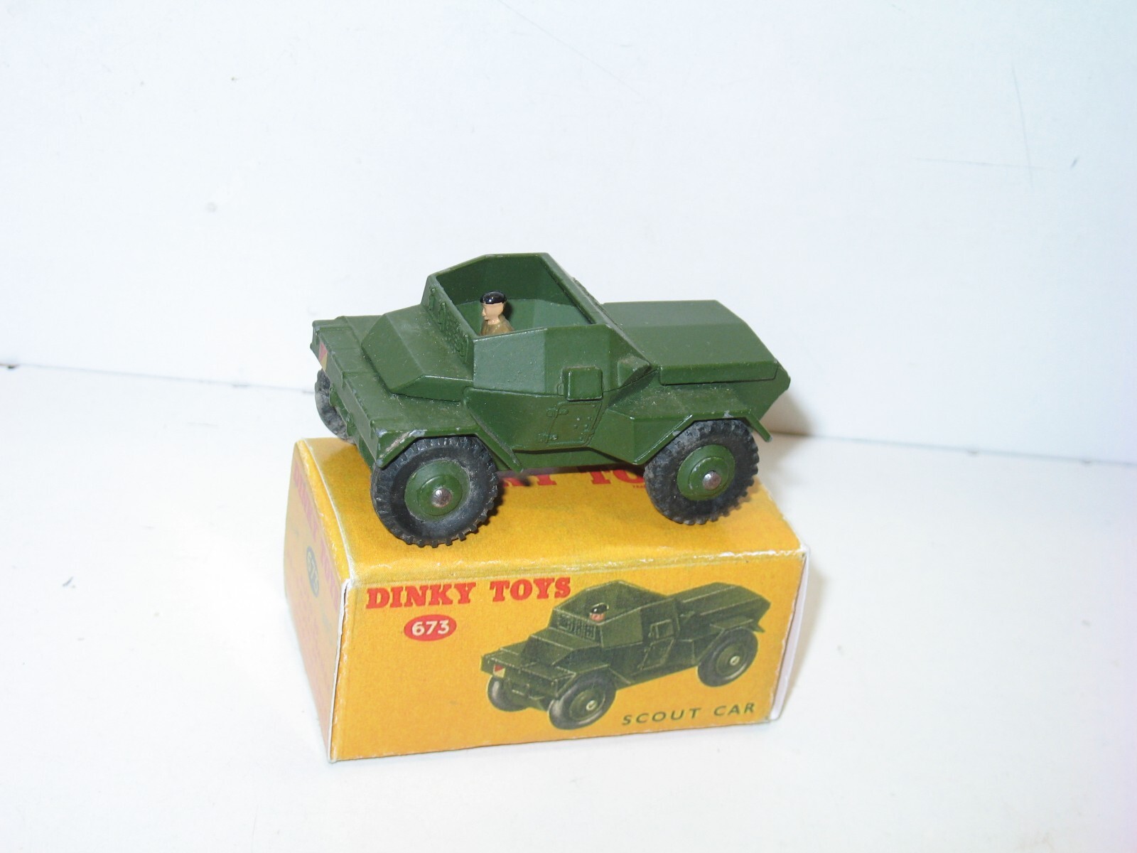 美品　DINKY TOYS ARMY STAFF CAR ミニカー Dinky Toys Meccano Ford Sedan Staff Car No.139am 1950 Green