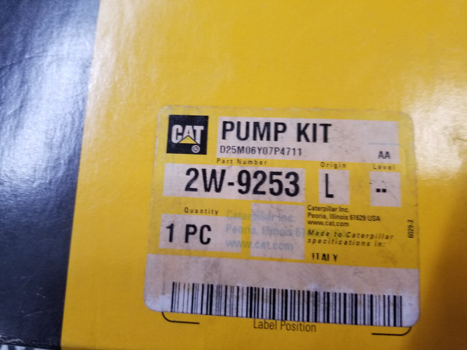 Caterpillar 2W9253 Genuine OEM Auxiliary Sea Water Pump Kit for 3208 3406b 3412 - Picture 1 of 3