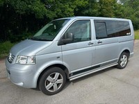 2006 VOLKSWAGEN TRANSPORTER T5 9 SEAT SHUTTLE SE TDI SWB IN SILVER Diesel