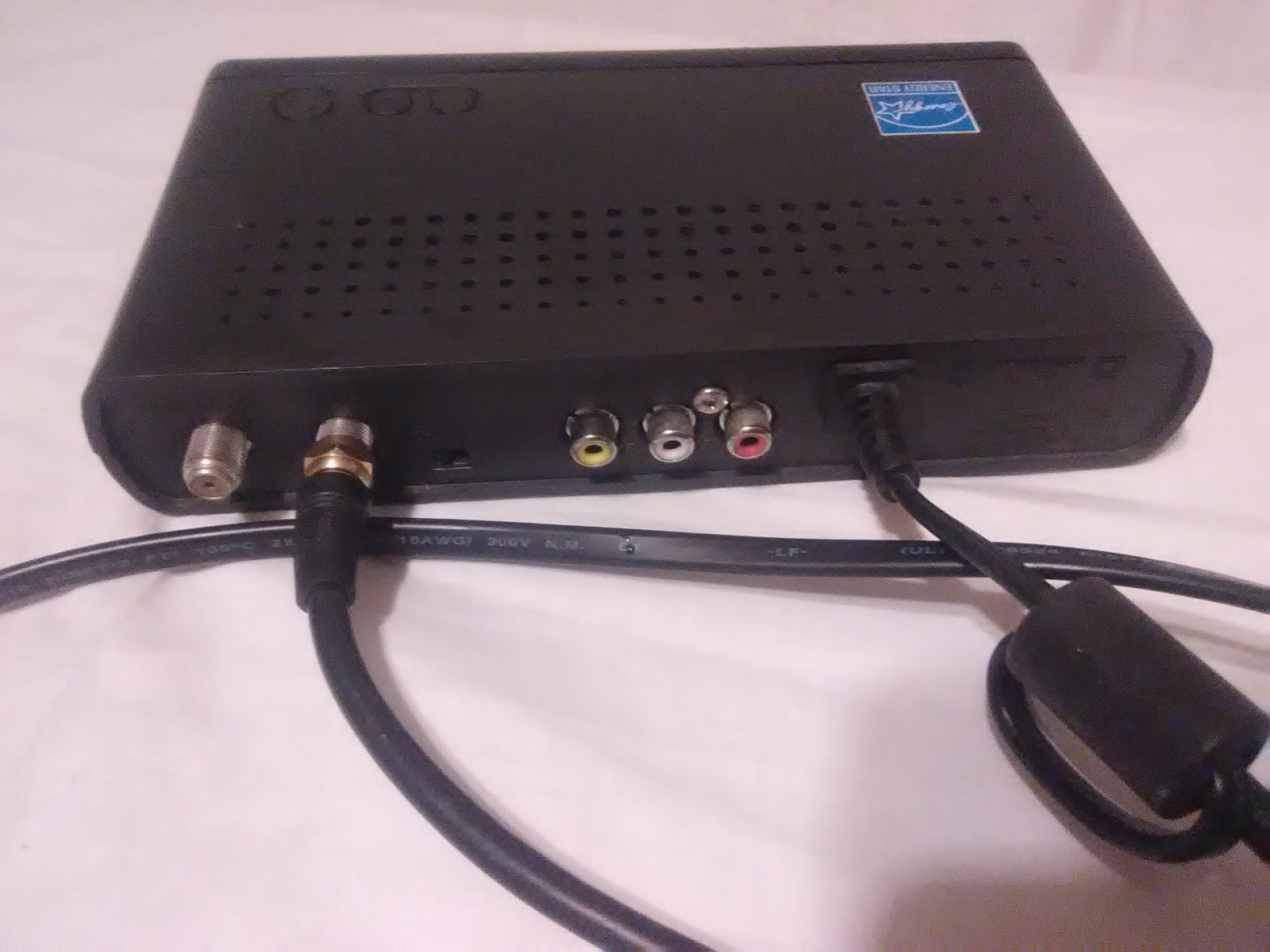 Digital Stream DTX9900 Digital to Analog DTV Converter Box (READ LISTING) )(^@f4
