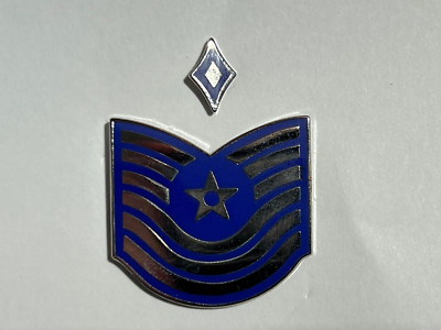 USAF MASTER SERGEANT WITH 1SG DIAMOND RANK  HAT PIN