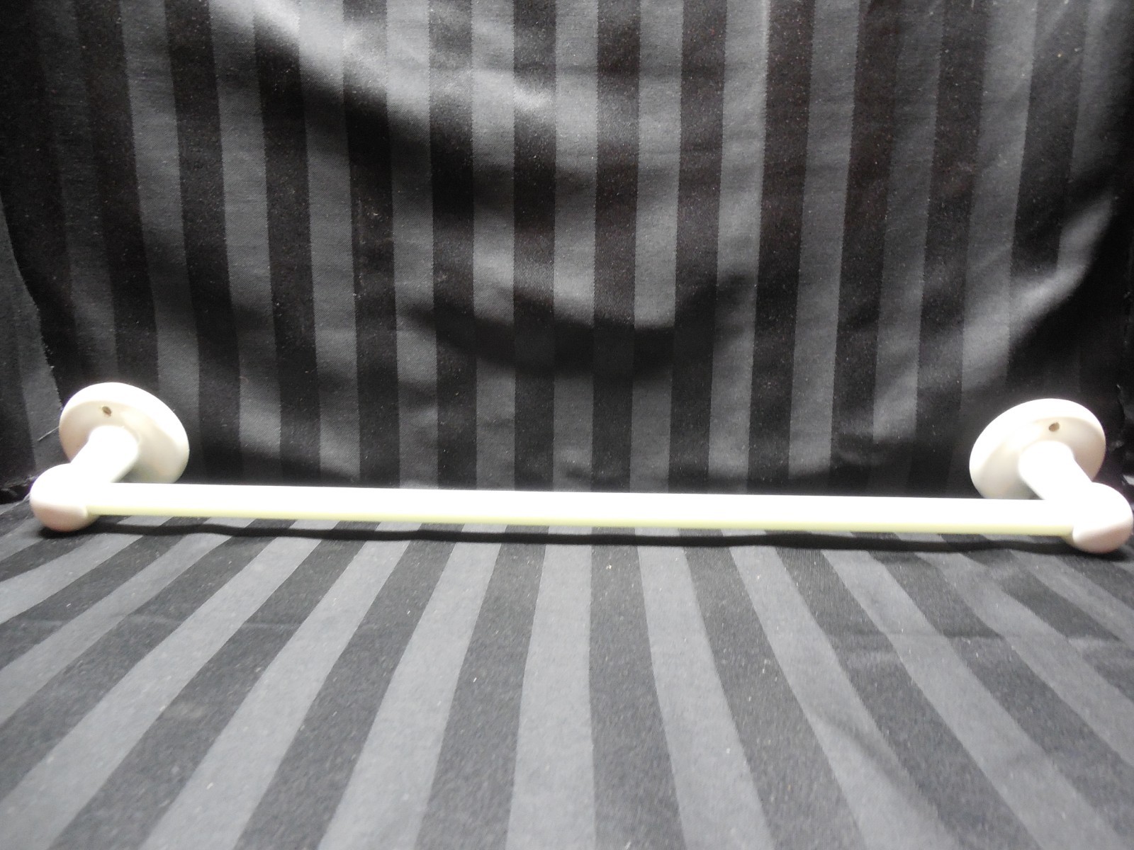 Antique Marble Bathroom Towel Rod and Ceramic Rod Holders