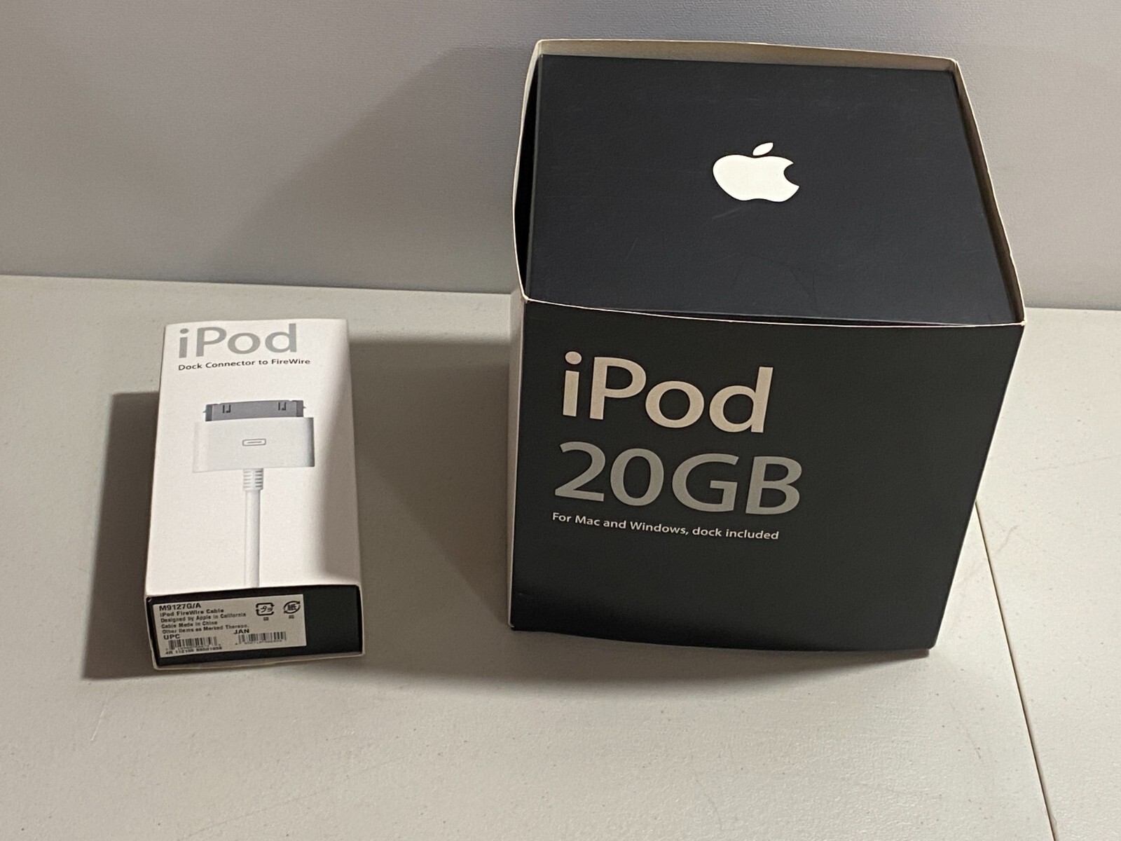 箱付】iPod Special Edition U2 レア Apple 美品稼働品】iPod U2