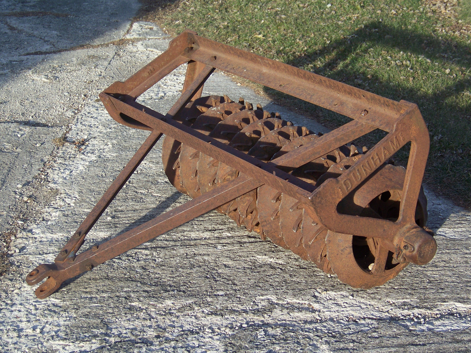 DUNHAM 4 ft Cultipacker Deer Turkey Food Plot Landscaping Grass Garden Seeding