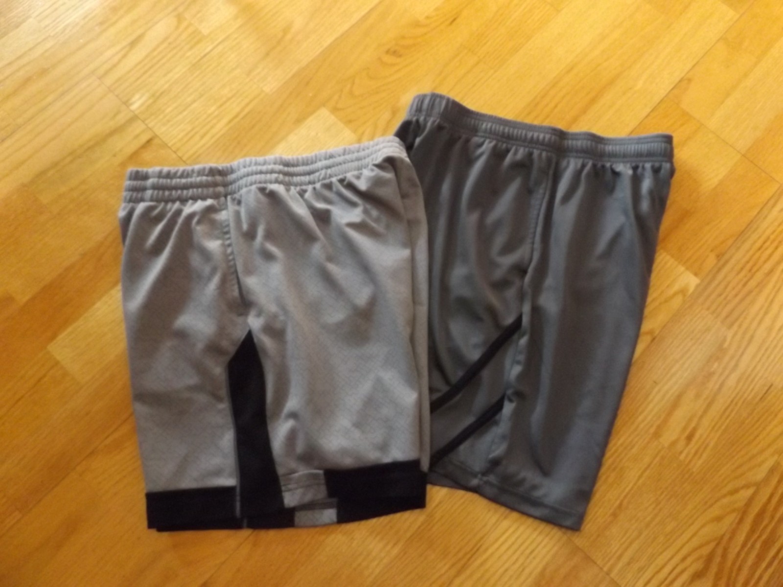 TWO PRS.UNISEX SHORTS  SIZE MED STRETCH WAIST POCKETS TEX GEAR