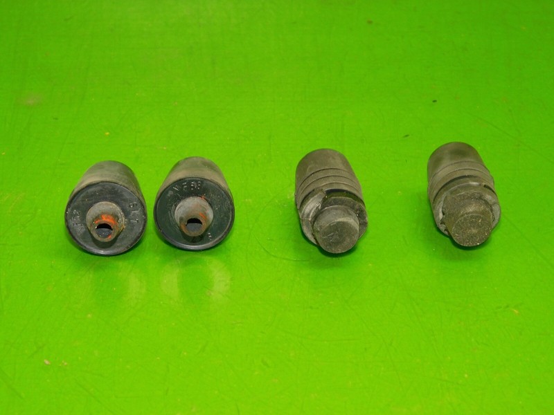 94-01 Integra OEM rear back hatch rubber bump stops