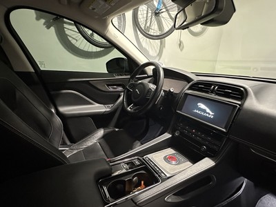 image 5 of interior