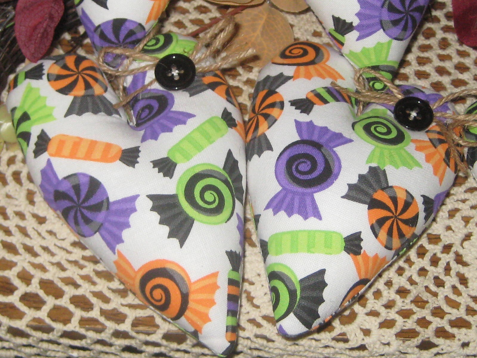Halloween Decor 6 Candy Hearts Tree Ornaments Bowl Fillers Fabric Handmade Gift