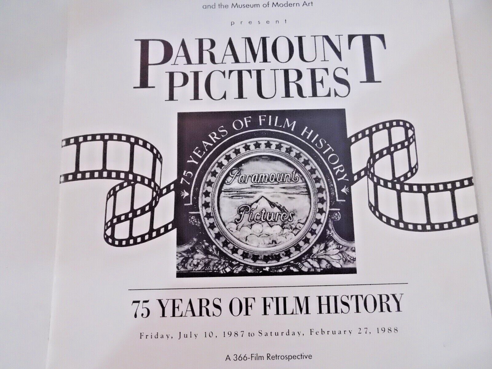 Paramount パラマウント100周年記念BOX DVD 1912-2012 Amazon.co.jp: パラマウント100周年記念 厳選20作品DVD BOX