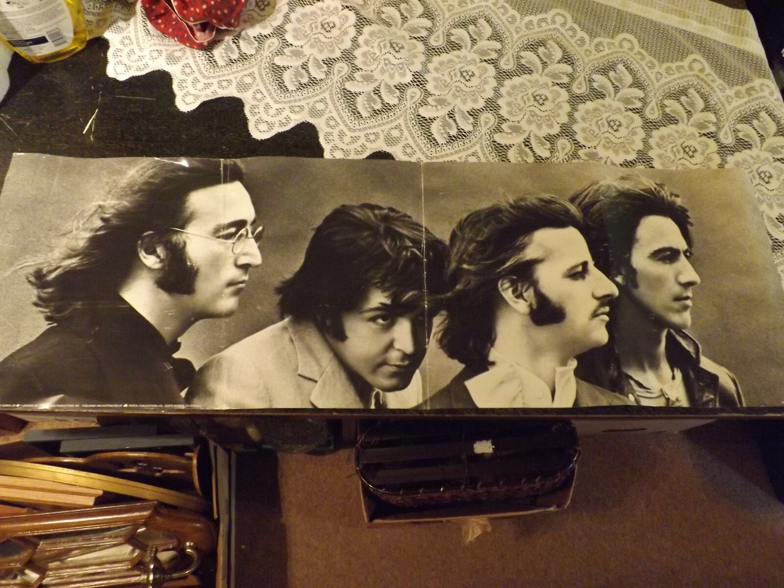 ビートルズのパネル Vintage The Beatles IBM Photo Outlined Gold Glitter Picture
