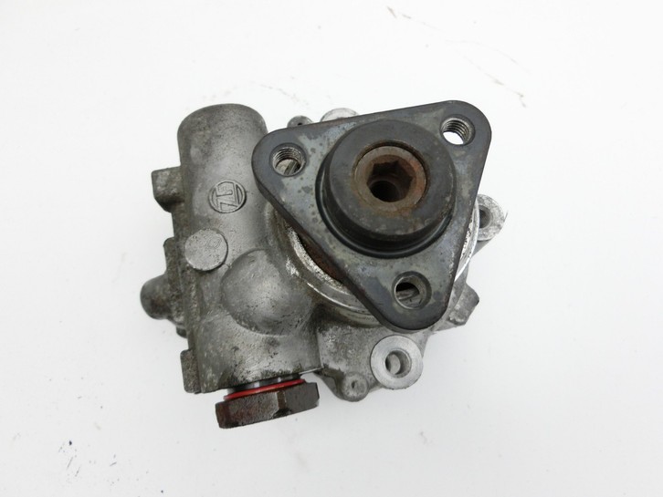 Audi A4 B6 8H 02-05 TDI 2,5 120KW Servopumpe Hydraulikpumpe für Lenkung Audi A4 B6 8H 02-05 17.05.2005 8H0145155... Vorschau 2