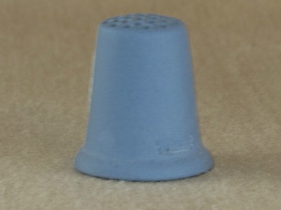 Wedgwood Kings & Queens of England Thimble #8 Henry III EXC in Box