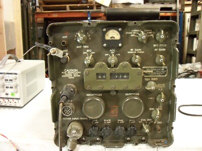 Collins R-392 radio receiver partially tested