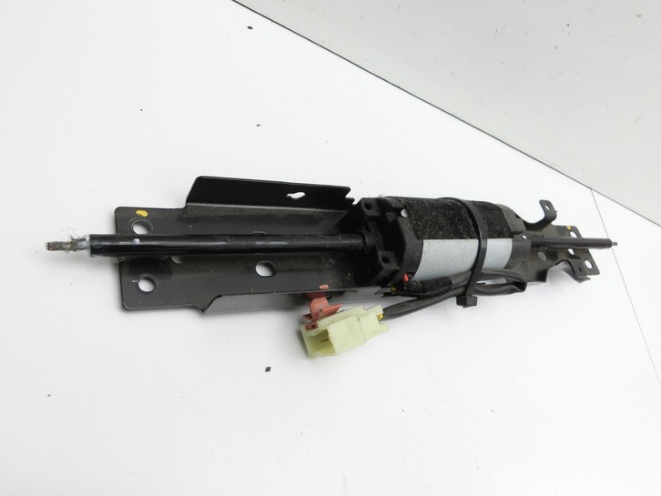 Hyundai IX55 09-11 Stellmotor Sitzverstellung Sitz Vorne Rechts Hyundai IX55 09-11 09.02.2012 88090-TG540 SSM-33K... Vorschau 2
