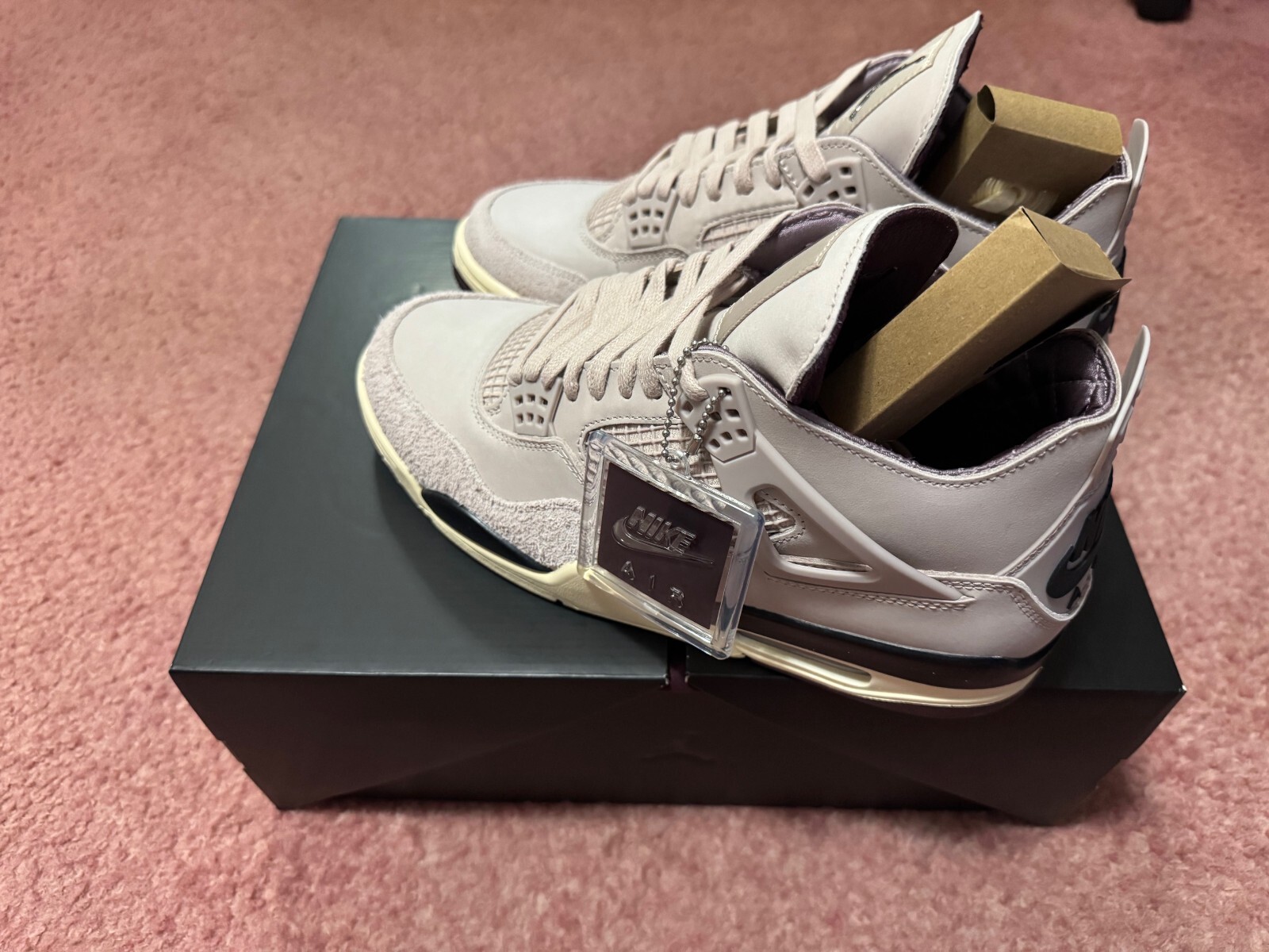 Pre-owned Jordan A Ma Maniere Amm Wmns Nike  Iv 4 Fossil Stone Fz4810-200 - Size 11.5w/10m In Pink