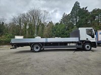 2016 Iveco 18 ton 23ft  dropside truck/ 1 owner/ warranty