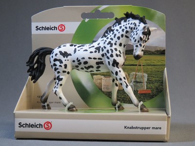 schleich spotted horse