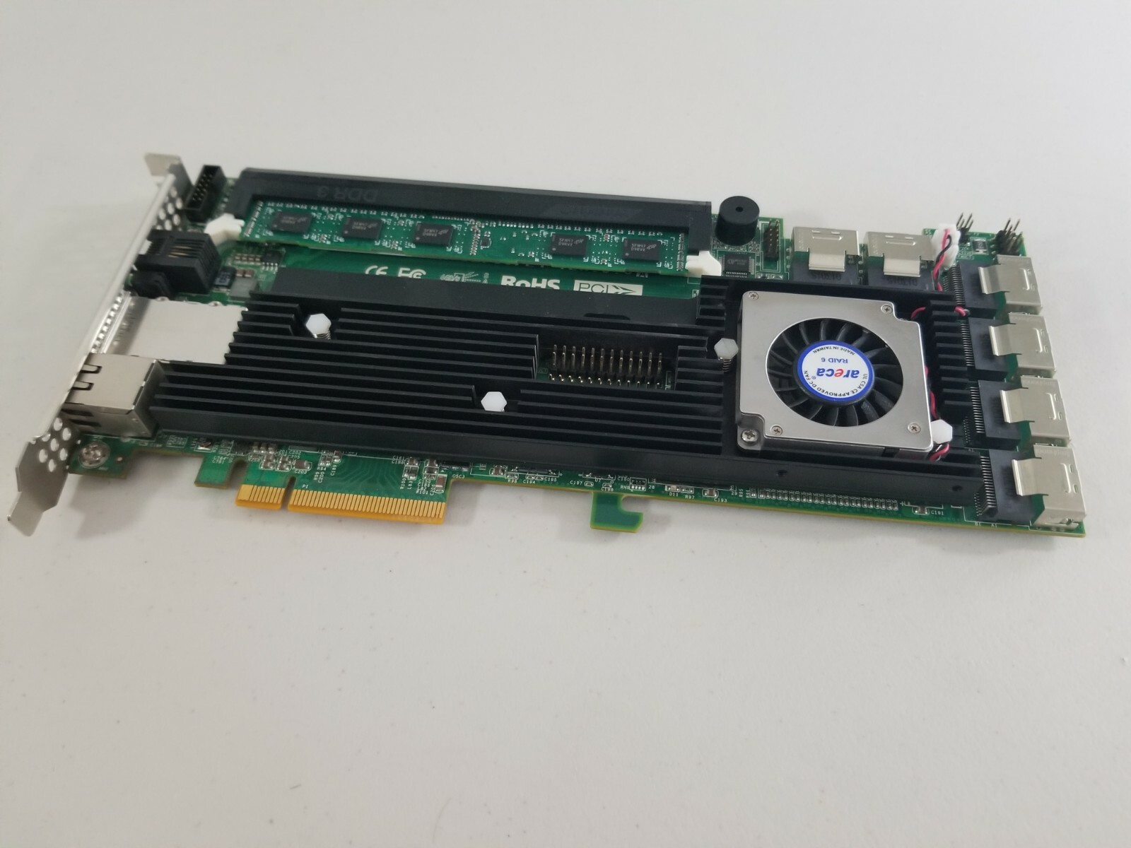 areca ARC-1882IX-24 PCI-E 3 x8 SATA / SAS 28 Ports 6Gb/s SAS/SATA RAID Card