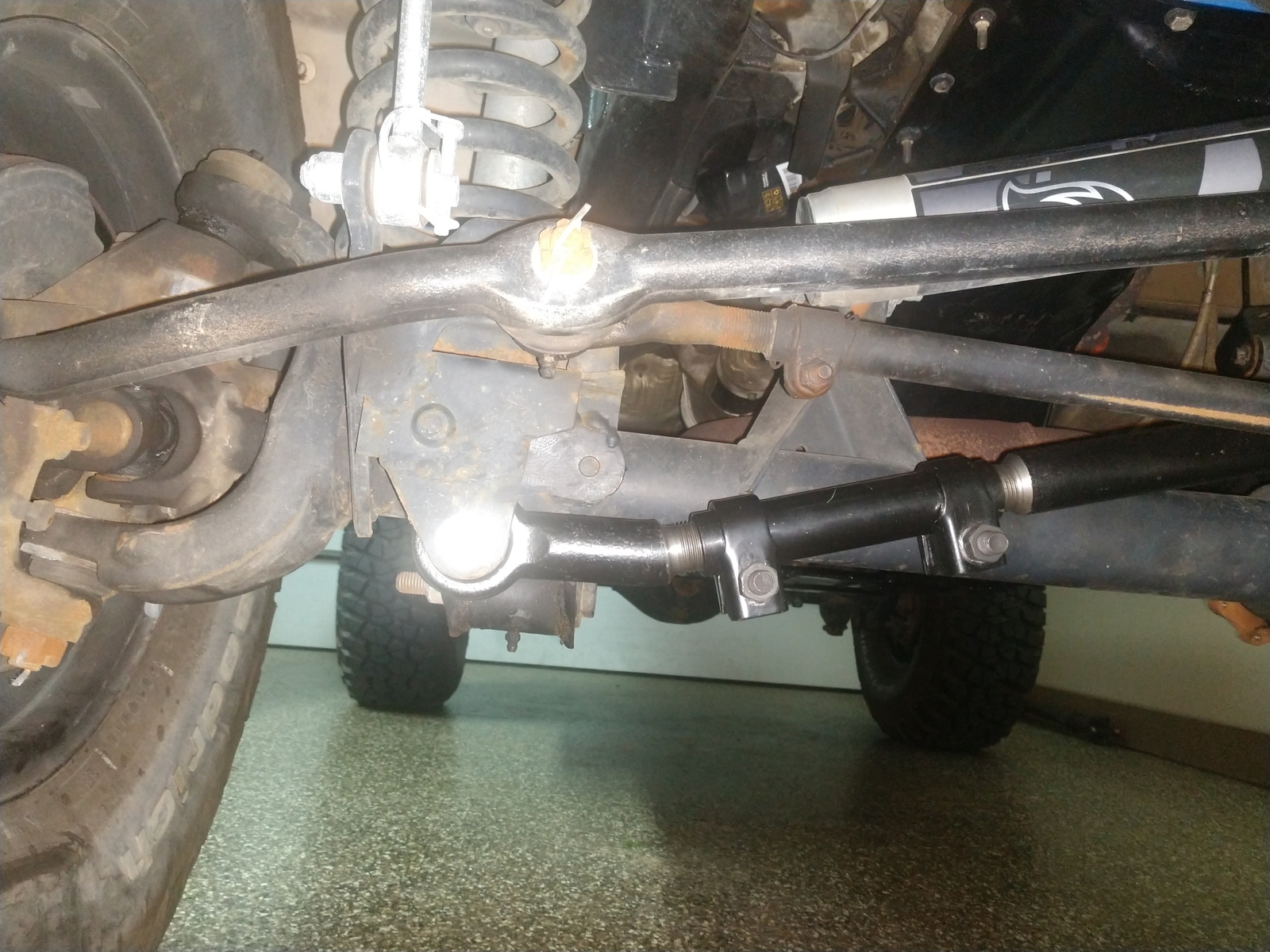 Track Bar Rough Country Front Forged Adjustable For 84-01