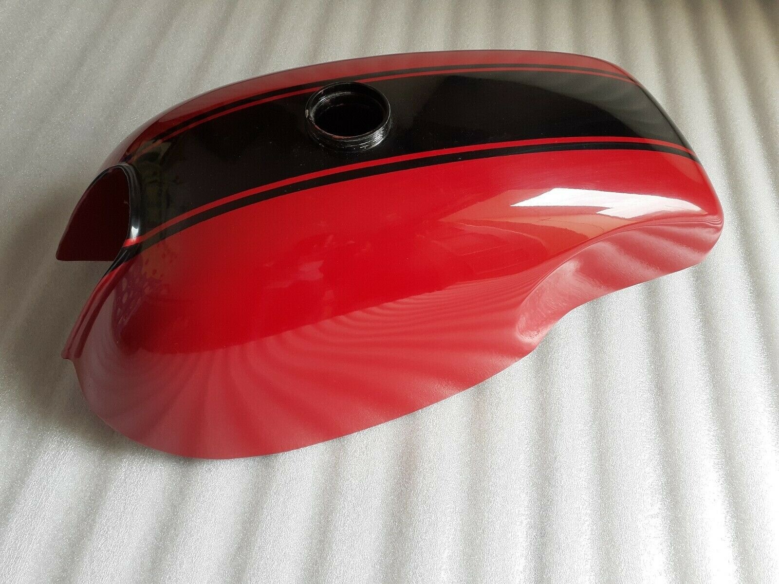 For Norton Triumph Lyta Custom Cafe Racer Petrol Fuel Tank Cherry & Black  