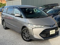2017 Toyota Estima 8 Seater Aeras 2.4L E-Four 4WD Petrol Hybrid Electric Automat