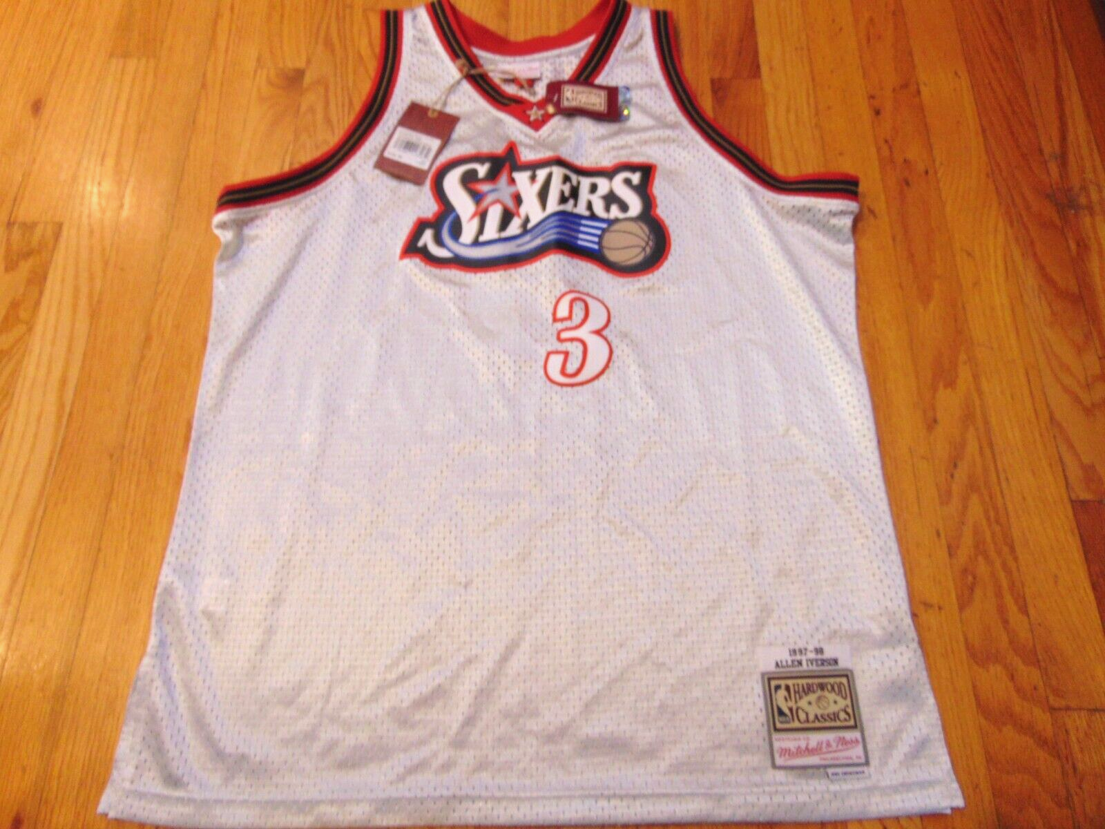 MITCHELL & NESS NBA PHILADELPHIA 76ERS ALLEN IVERSON SILVER