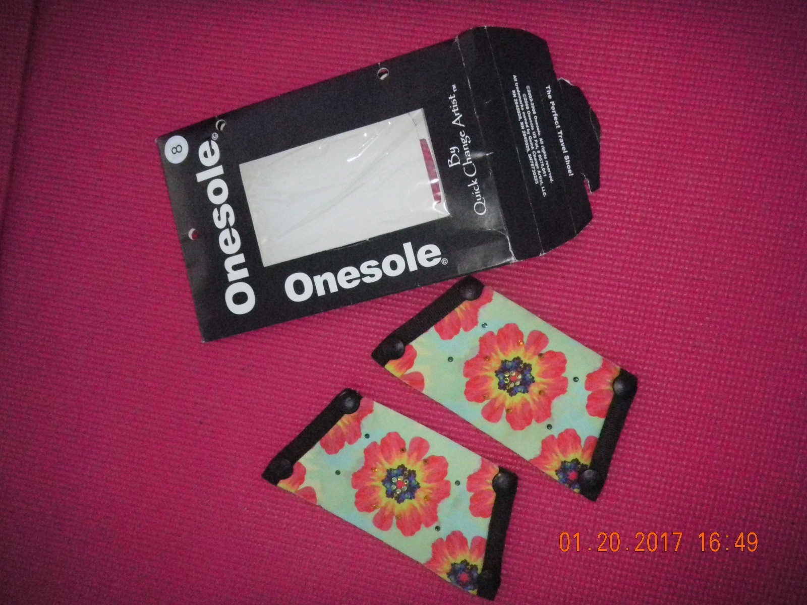 ONESOLE GREEN FLORAL RHINESTONE SHOE TOPPER SIZE 8 (LARGE)