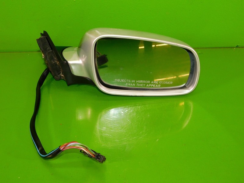 01-05 VW Passat GLX OEM passenger right power door side mirror silver